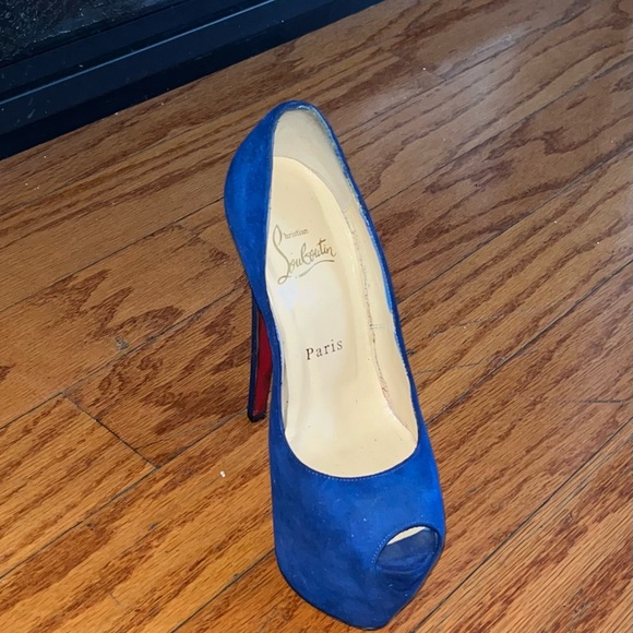 Christian Louboutin Daffodils Blue Suede. - Picture 5 of 12